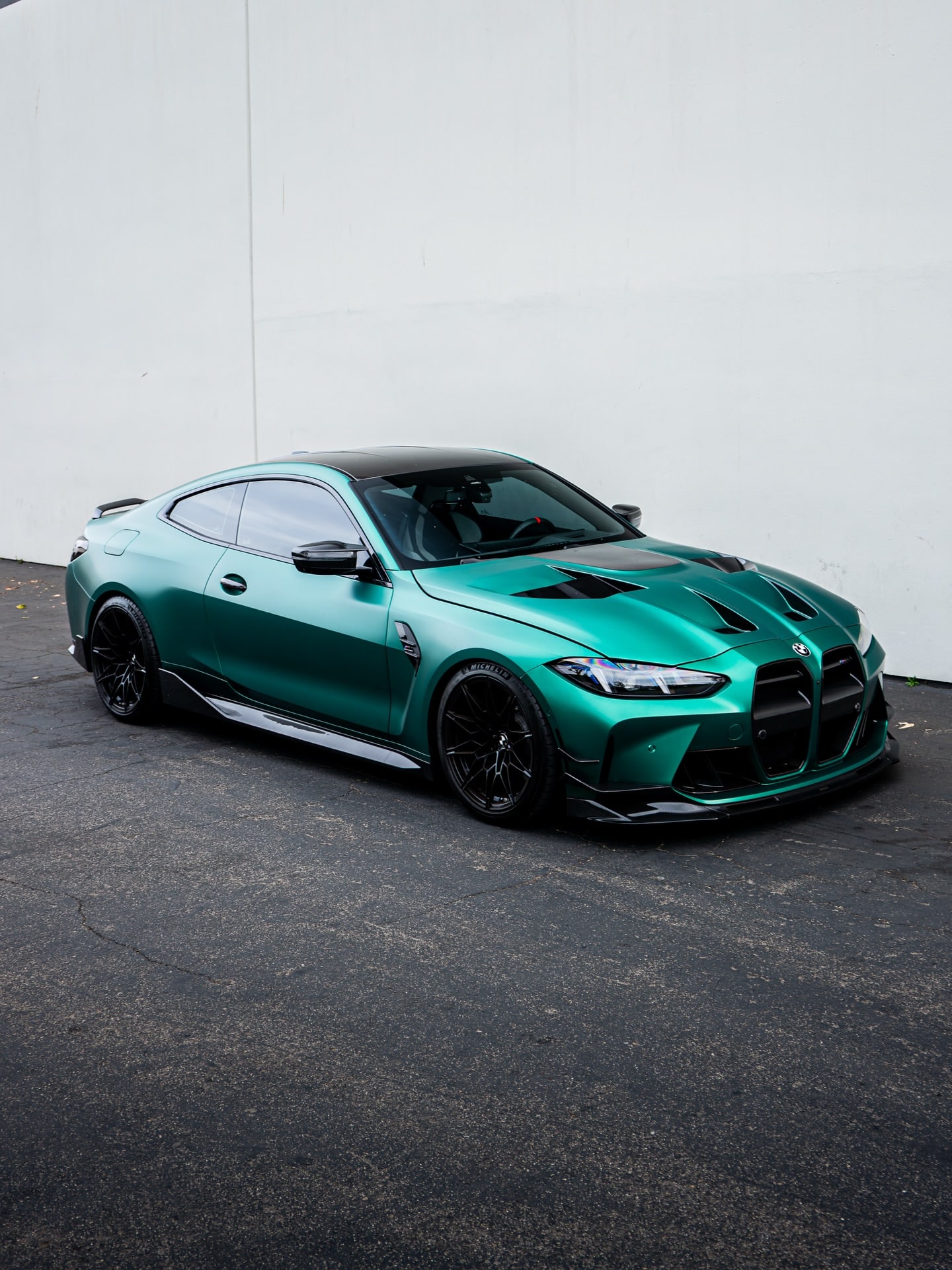 vehicle-wrap-Matte_Magic_Flame_Ruby-Gloss